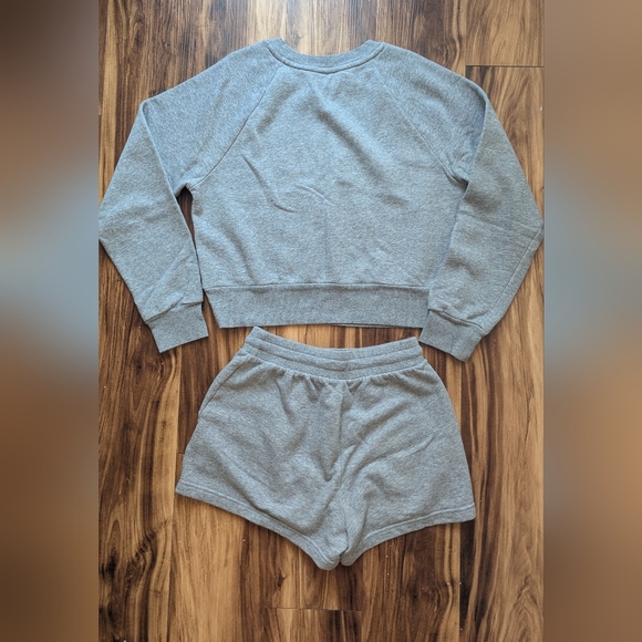 Colsie Set - Picture 4 of 5